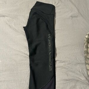 Under armour leggings black